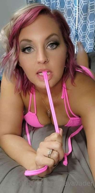 Cum check out this sexy MILF🔥 🤪 you won't be disappointed 😘
..