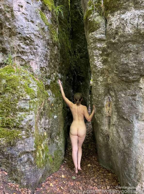 Today's IG post. 

#outdoors #publicnudity #classy #artistic #curvy #nudism #naturism #nudist #naturist #girlnextdoor #butt #arse 