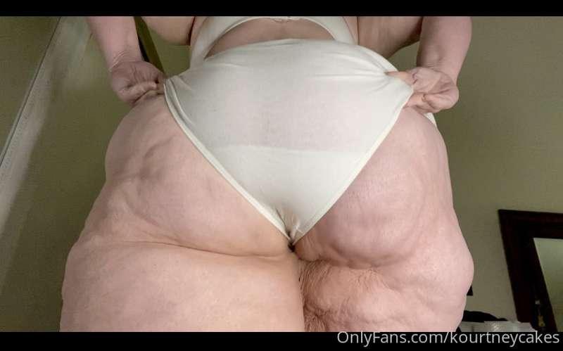 Granny panty tease on elliptical exercise machine  video com..