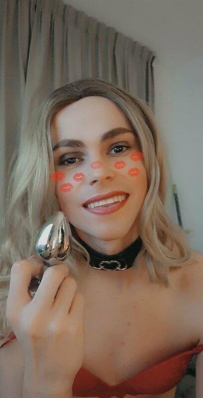 Hey! 😊

Thanks to those who were watching my Chaturbate show..