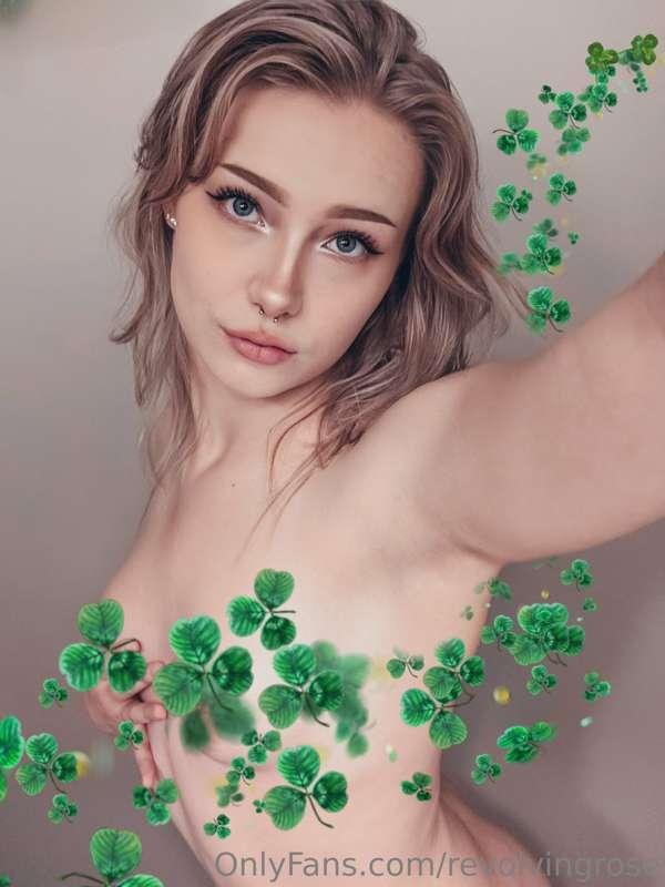 Happy saint patrick’s day! 🍀 I am on spring break in Arkansa..