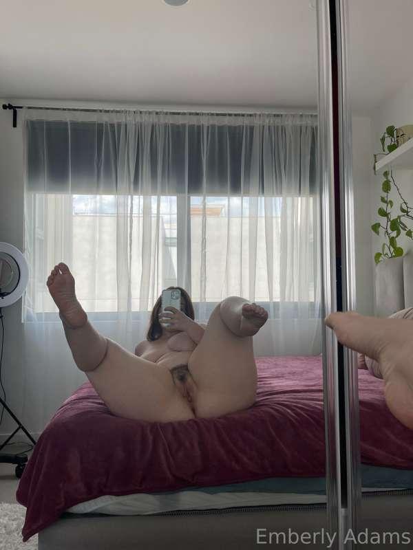Waiting for you to fuck me 😇
