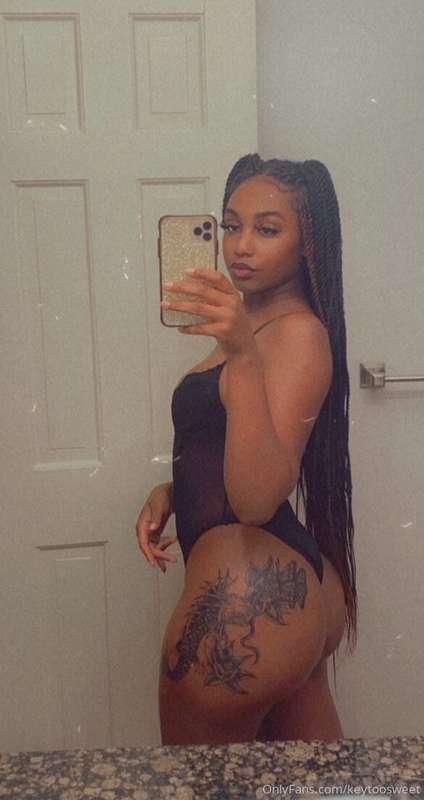 She got it naturally🖤✨