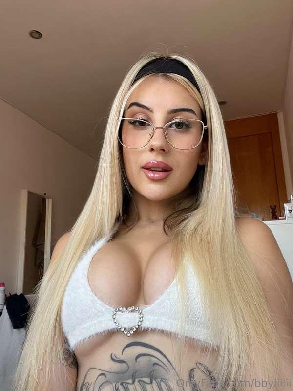 Buenos dias cariño 🤭