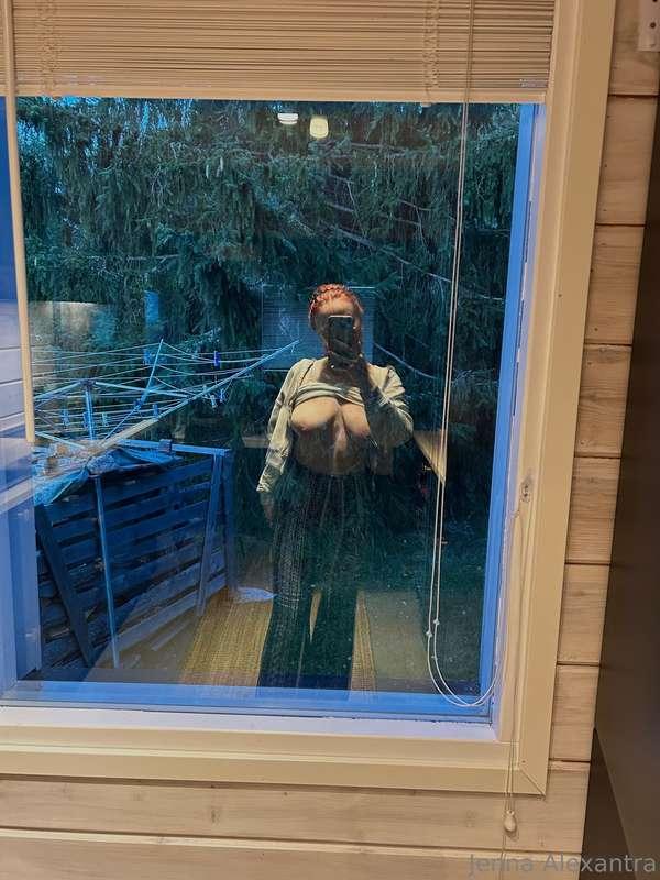 Lähettii mökille, tää ilta menee nussies porealtaassa... 😸