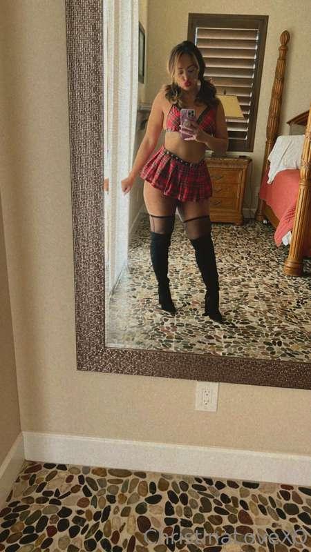 Do you like me in heels? 😈