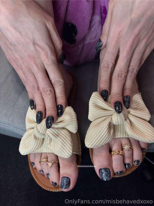 New toes to match the fingers! 