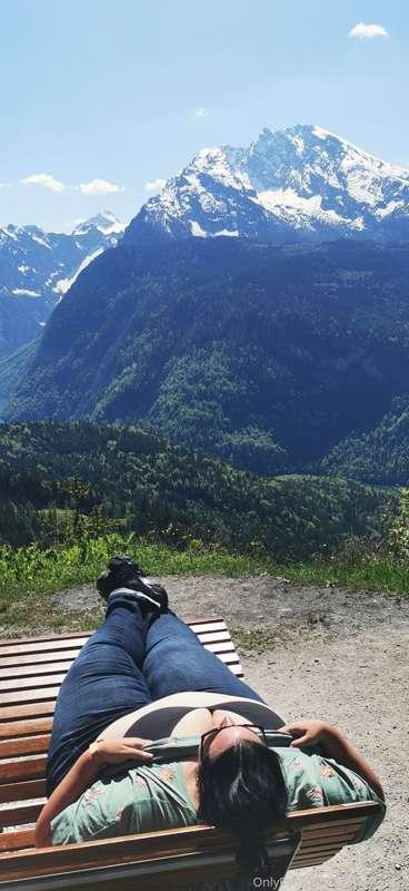 Relax after a steep hike 😁