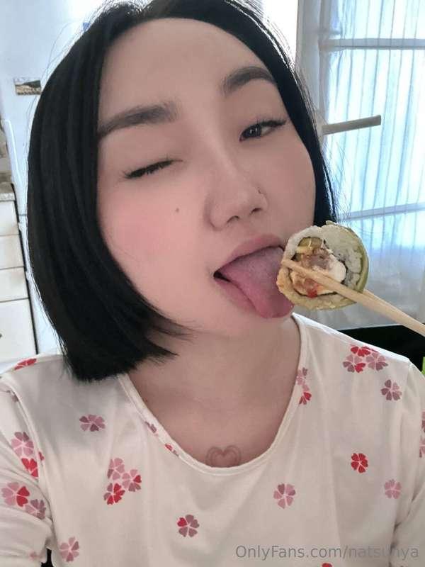 Treating myself to some goodies, yum (´｡• ᵕ •｡`)🍣