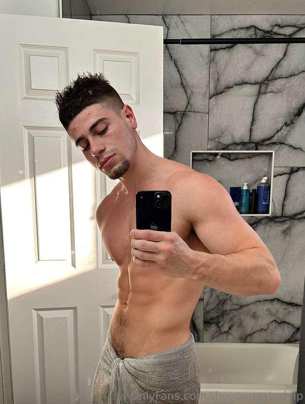I sent you a bundle of shower content in your messages yeste..