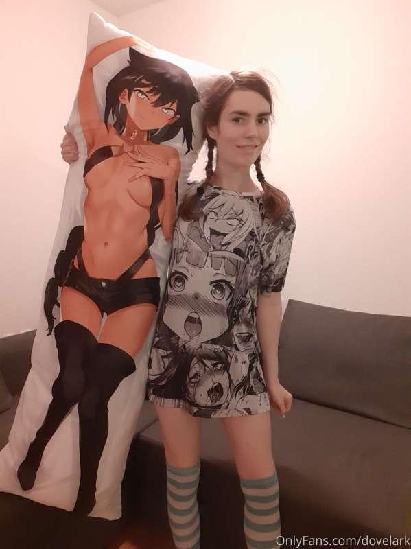 Just got my new body pillow cover <3 So addicted to this ani..