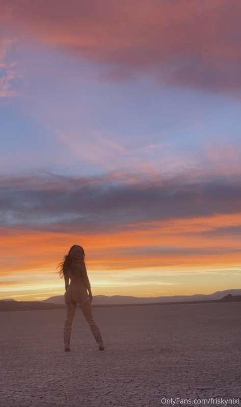 Naked sunsets