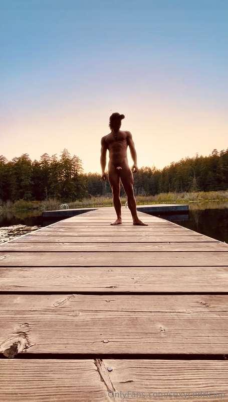 Filmed a 20 minute video on this dock yesterday, lemme edit ..