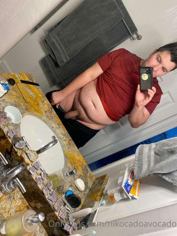 100 pounds ago… should I do an updated pic like this?
