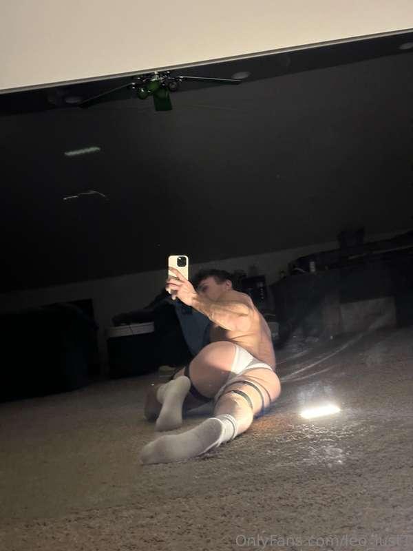 leo_lust1 image #0