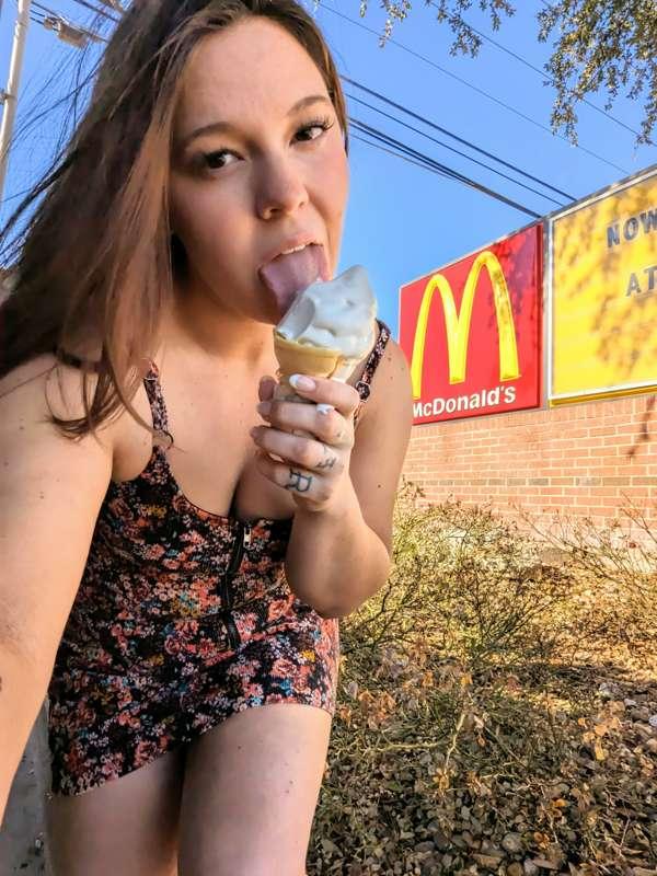 I need summer now 😩 Texas give us more warm days please
