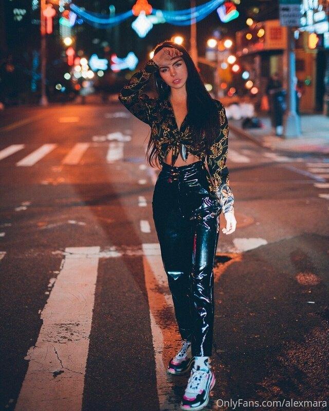 Goodnight babes? I miss New York, this is where that shot wa..