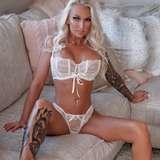 blacktoppingblondie