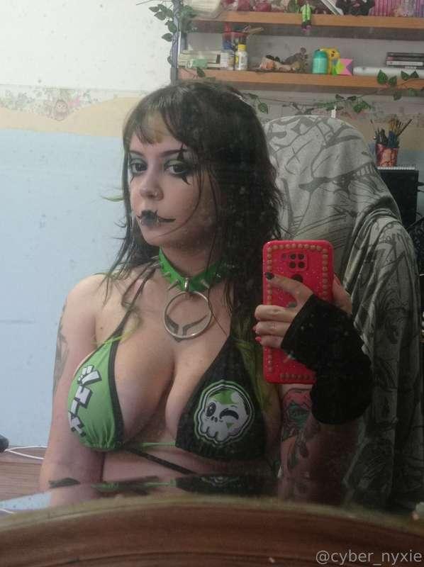 cyber_nyxie image #2