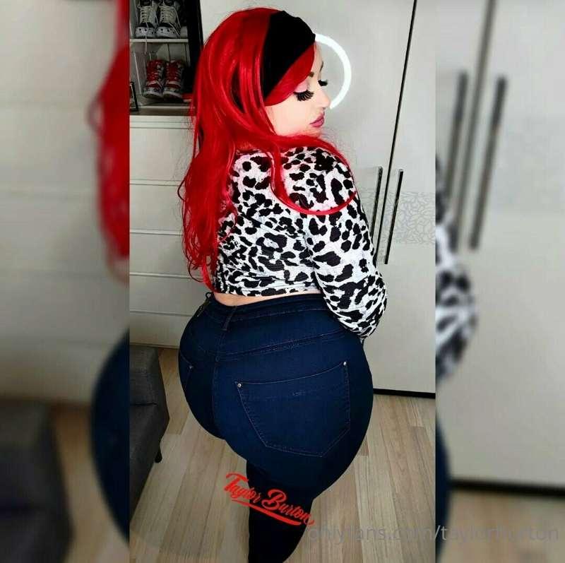 Jeans booty🍑
