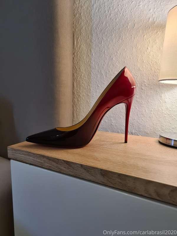 Bought new, sexy Louboutins for my next videos 😍