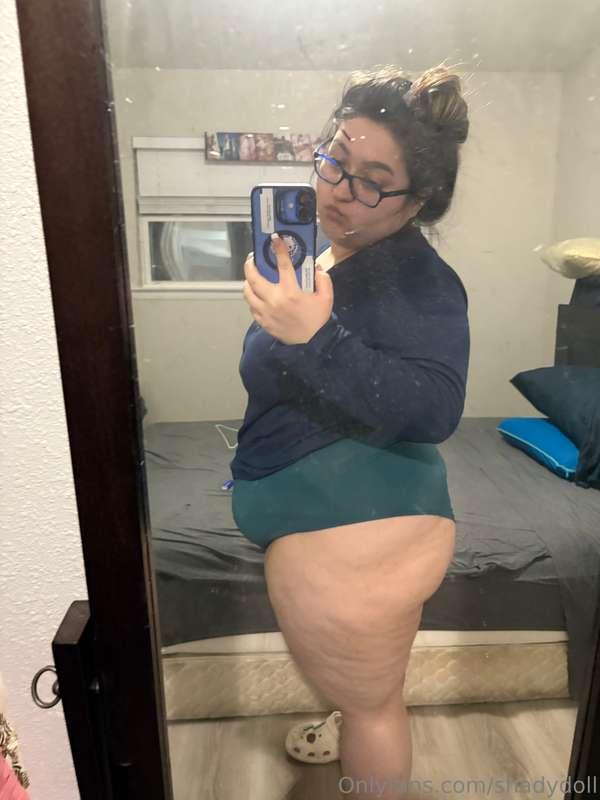 Big Latina booty 🥰