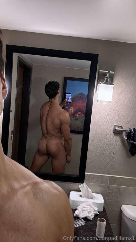 Te gustan mis nalgas bebé? 🫣