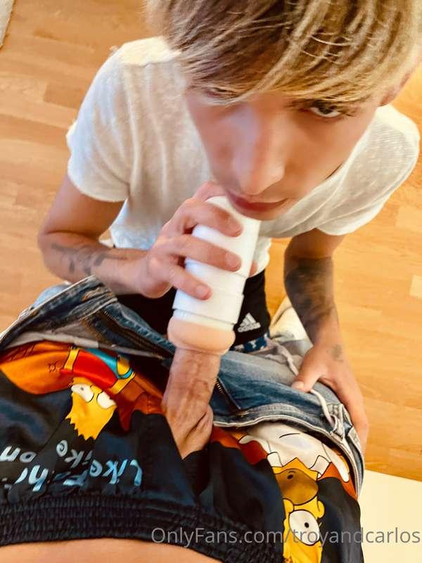 That boy has earned his tip 😜💦