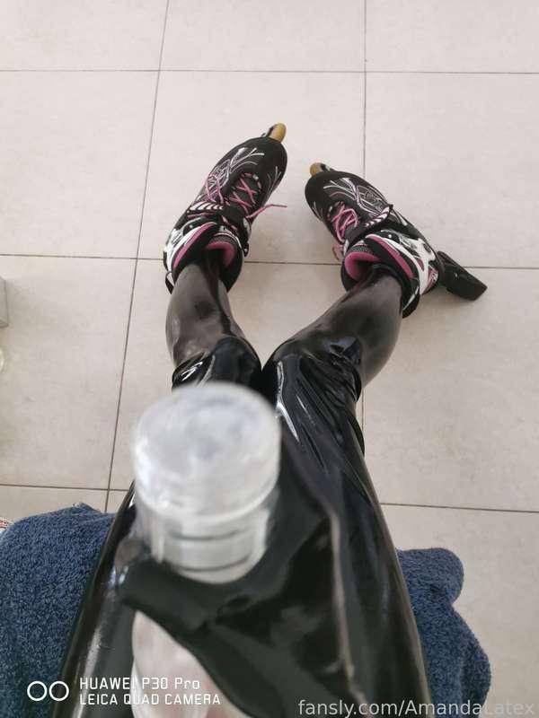 amandalatex image #6