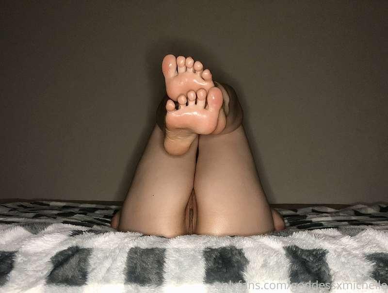 sex in this position so you can get in deep and suck on my f..