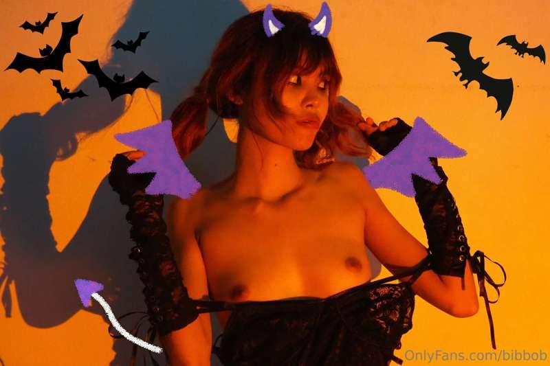 Trick or treat 🎃✨
Set A 20$ https://onlyfans.com/790200383/b..