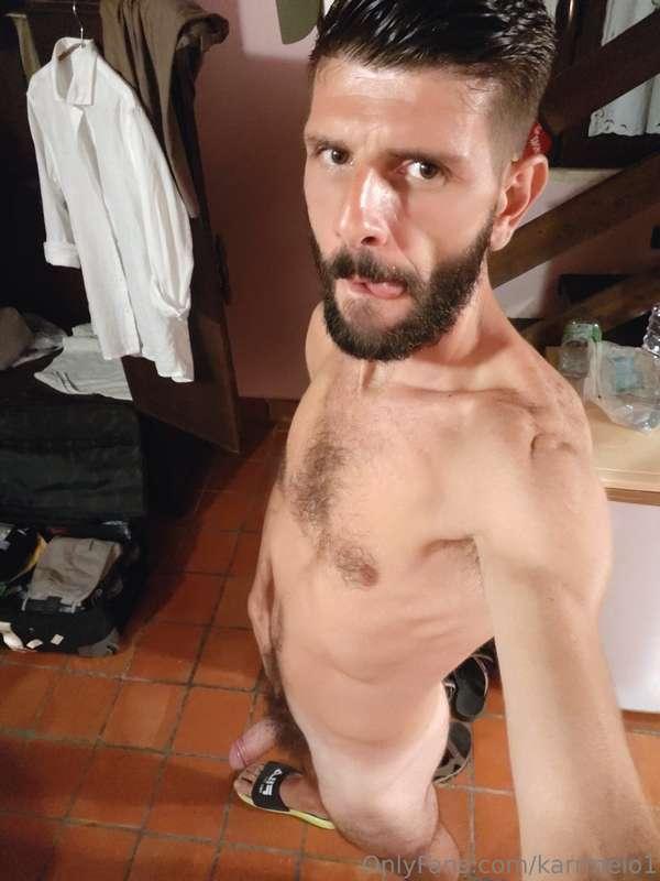 Usciamo stasera?? 🍆🍆😎