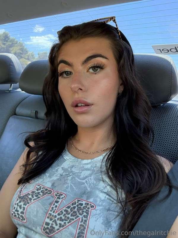 I'm free all afternoon for video calls, are we hopping on lo..