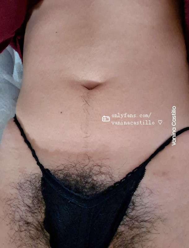 so rare to see an extremely hairy bush peeking through like ..