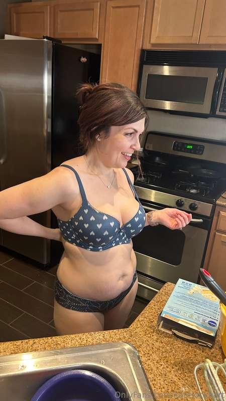 Spilled some batter on my tits. Will you lick it off?