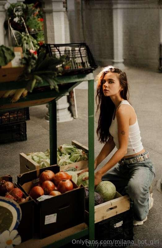 ☁️Cute angel @anavavxsfs fallen down just for you☁️Sweet on ..