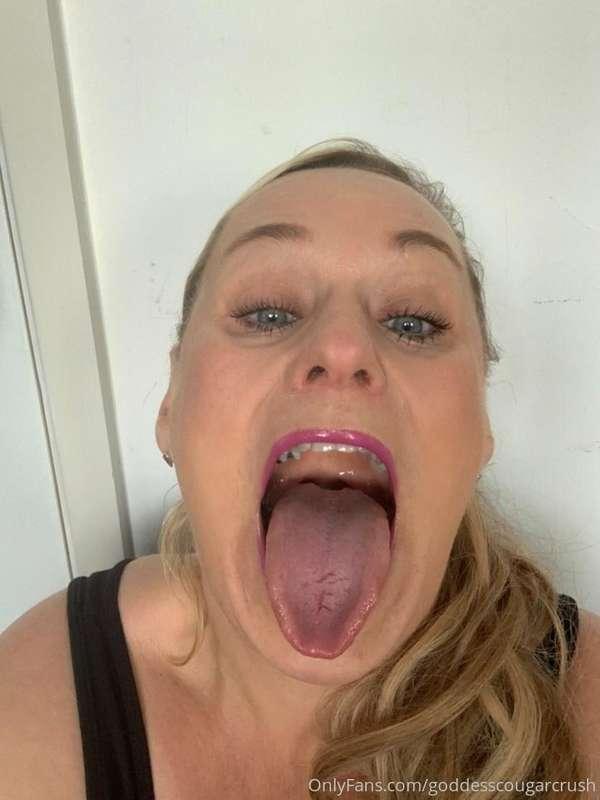 Who wants some target practice ? 😛😛😛  Message me for more co..