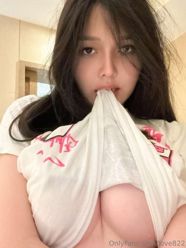 ❤️ i don't like bra ! 