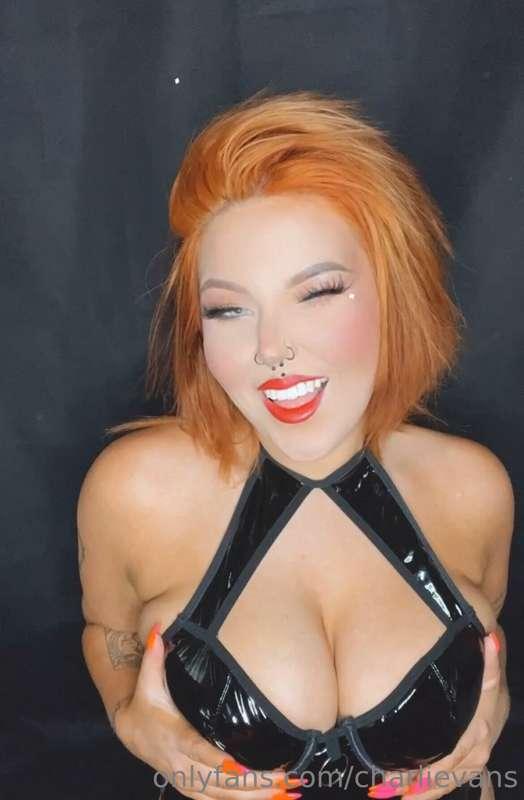 do you like me in tight black leather & pvc?