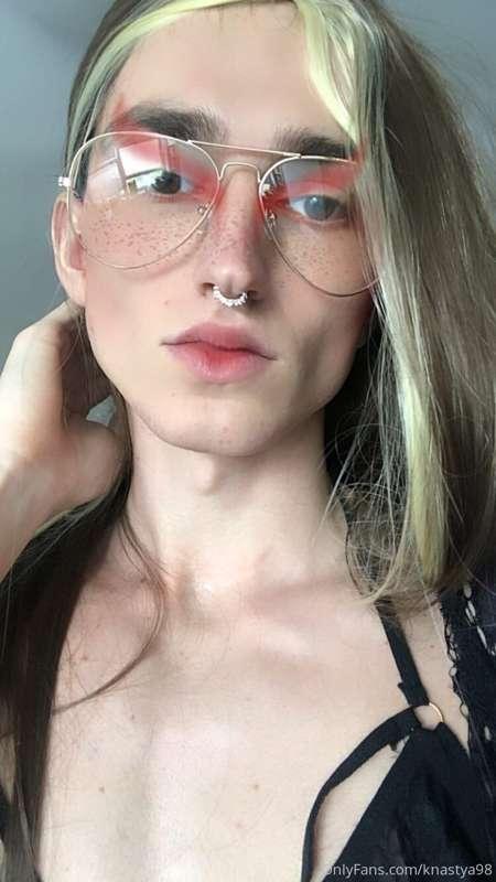 Hello. This is my start in OF. I'm glad to see you.