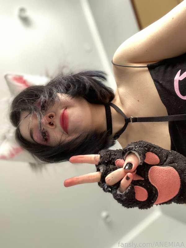 kitty kitty kitty🐱🐱🐱

#teen #18 #babyface #tits #boobs #anime #hentai #catgirl #egirl 