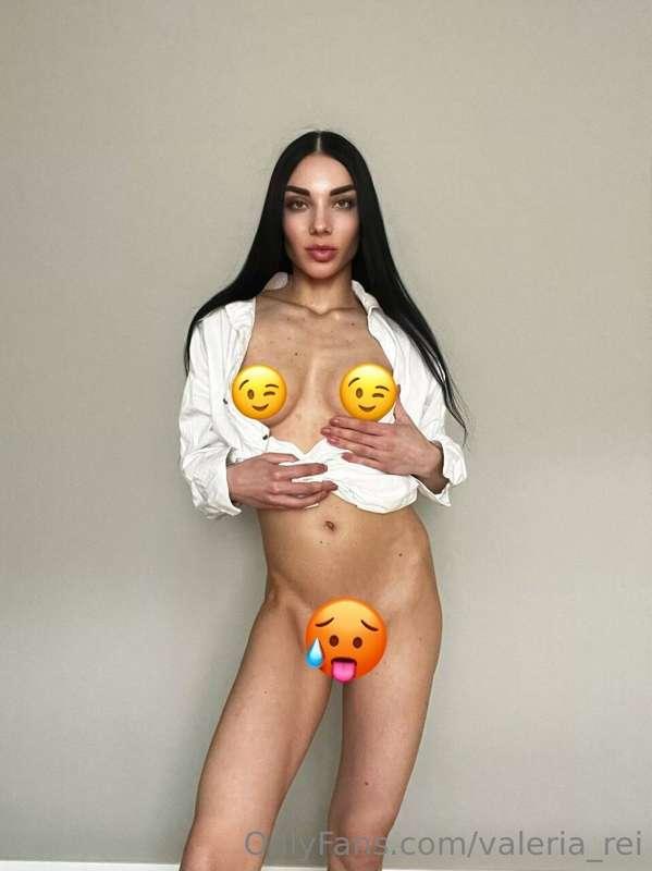 This sweet and generous babe appreciates her time. Give her ..