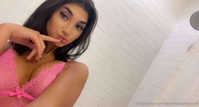 what's your fav on me? 💕