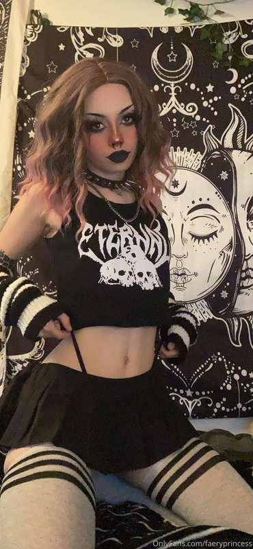 with or without the skirt? 😻🦇✨