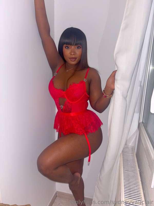 sydneyvauclair main image