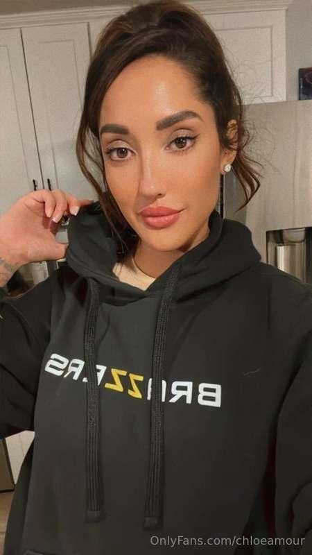 😘