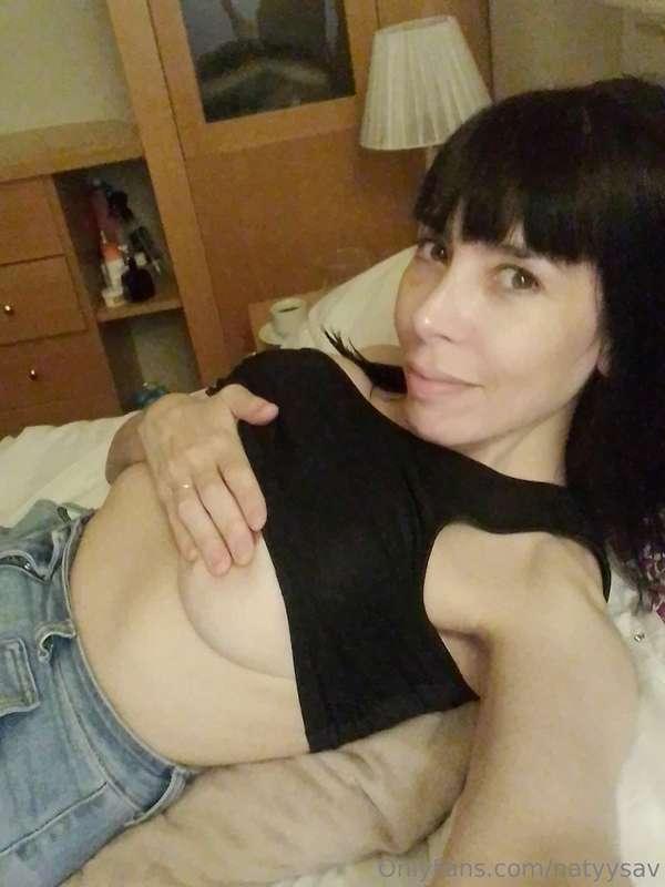 I'm here to accompany you love, you just have to write to me..