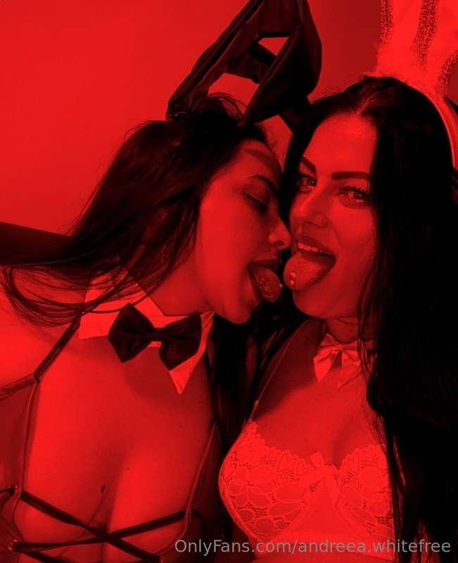 🐰 New content soon with @olivia0997 🫦https://onlyfans.com/an..