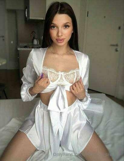 FREE🔥 FREE🔥 FREE
YOUR VIRTUAL SLUT💦
My girlfriend @ariana_na..