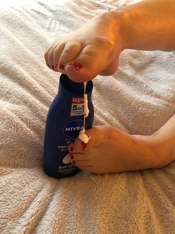 Would you like to get creamy together? DM me 😉